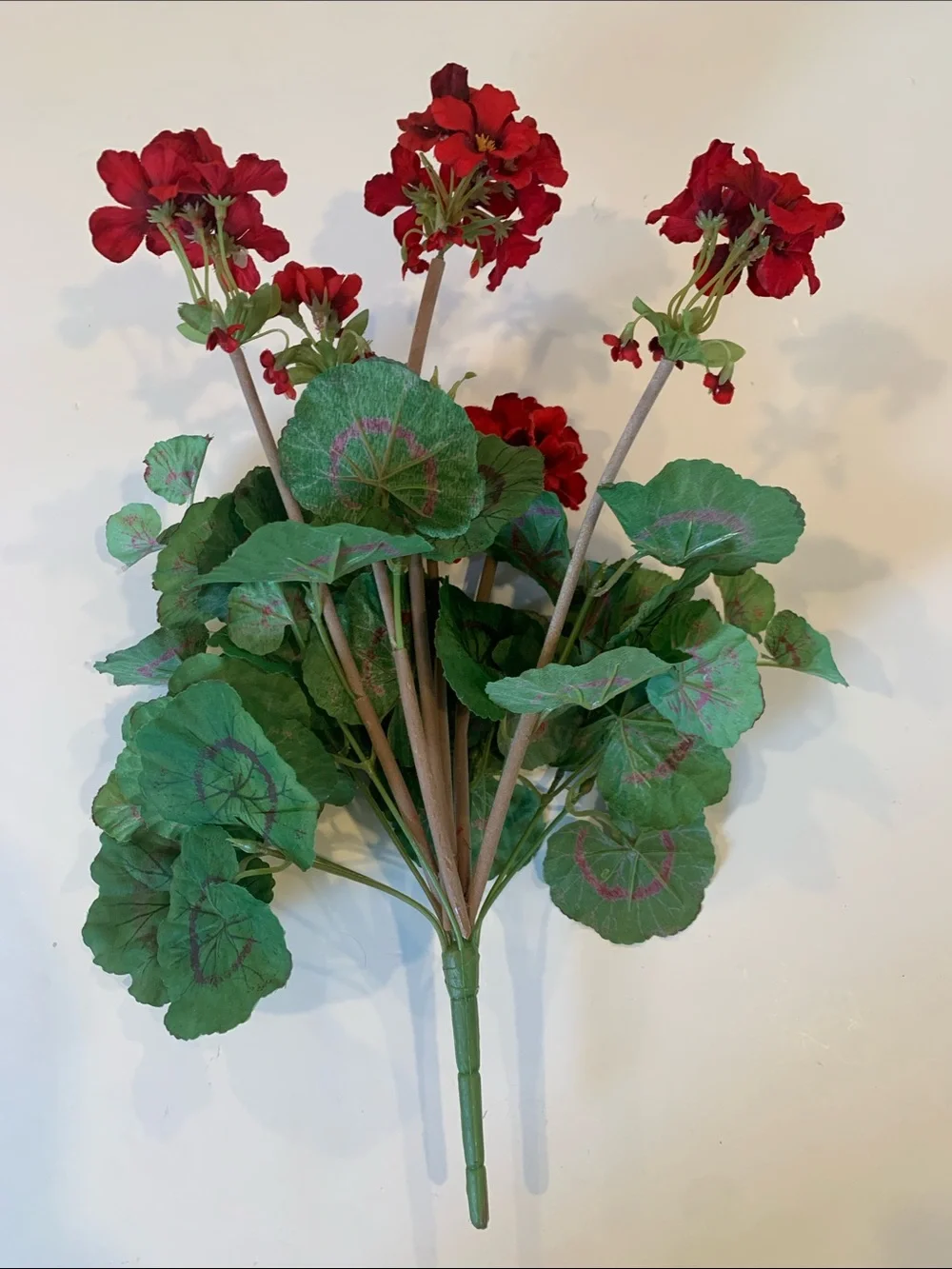 Red Geranium Artificial Flowers On Bendable Wire Floral Stem